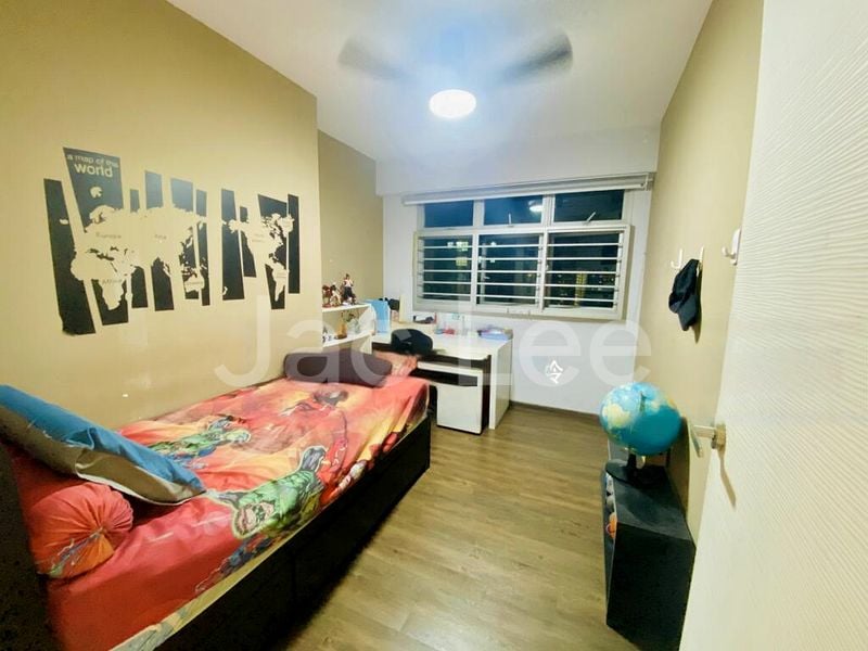 Multi Gen HDB for Sale in  513D Yishun Street 51 - Image 12