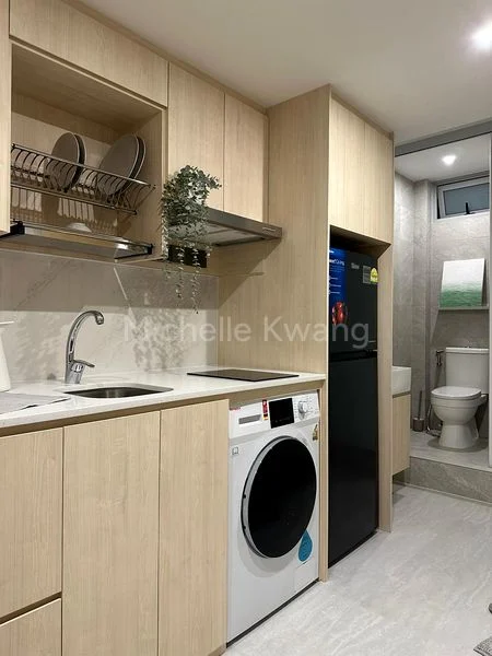 Master Room (Landed) for Rent in  River Valley Road - Image 6