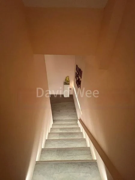 Shop / Shophouse for Rent: Temple Street - Image 1