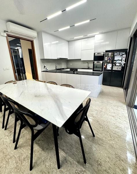 5 Bed Semi-Detached House (Landed) for Sale in  The Whitley Residences - Image 5