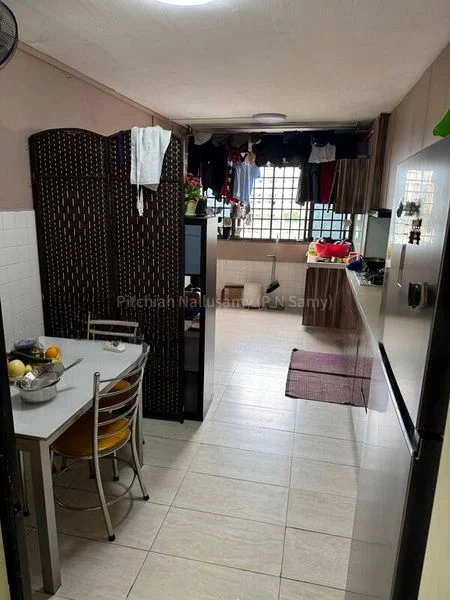 3 Room (3NG) HDB for Sale in 213 Bukit Batok Street 21 - Image 10