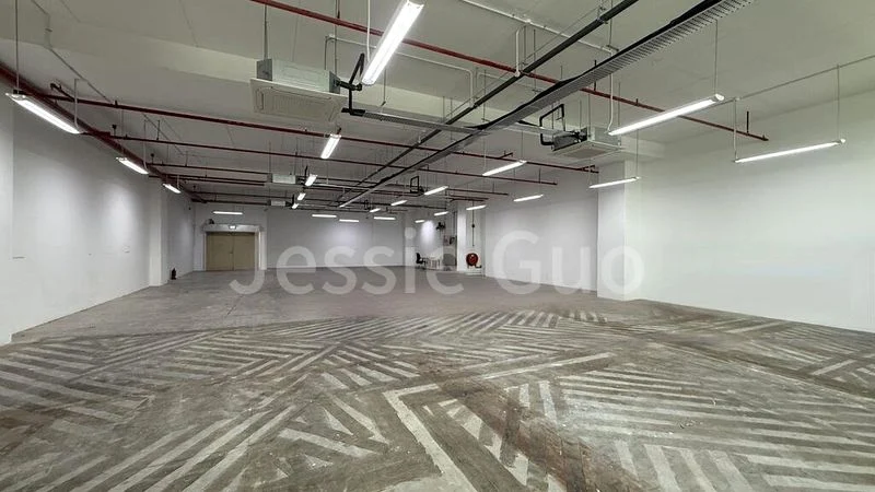Light Industrial (B1) for Sale: Amtech Building - Image 2