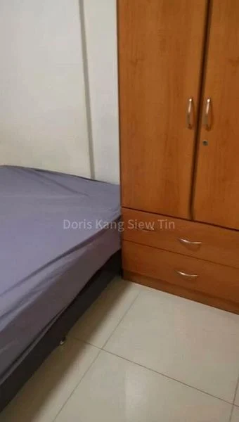 Common Room (HDB) for Rent in  701 Woodlands Drive 40 - Image 2