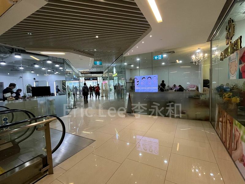 Shop / Shophouse for Sale: City Gate - Image 1