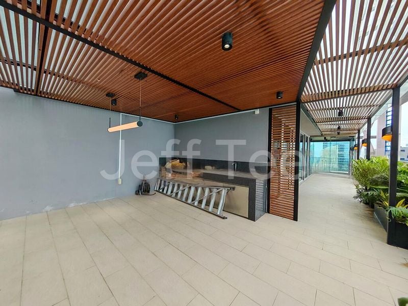 5 Bed Condo for Rent in  UIC Building - Image 4
