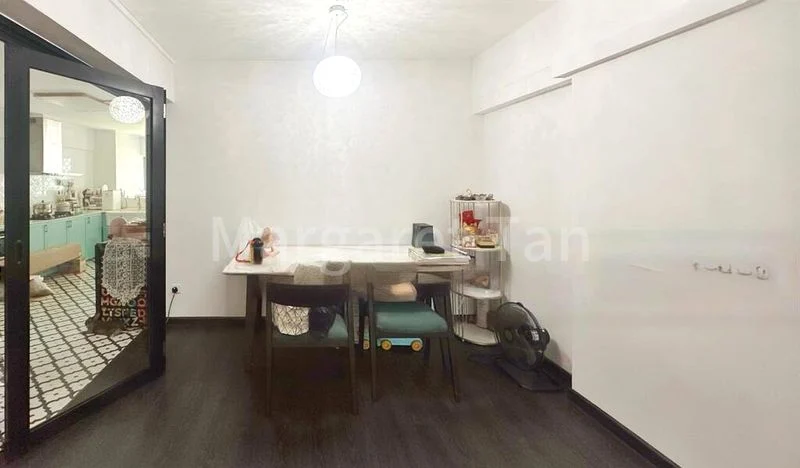 4 Room (4NG) HDB for Sale in  316 Clementi Avenue 4 - Image 9