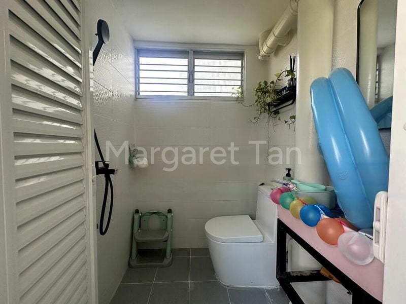 4 Room (4NG) HDB for Sale in  316 Clementi Avenue 4 - Image 14