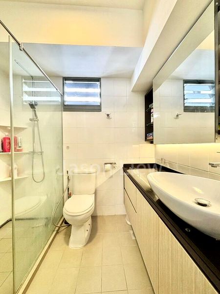 5 Room (5I) HDB for Rent in  678B Punggol Drive - Image 11