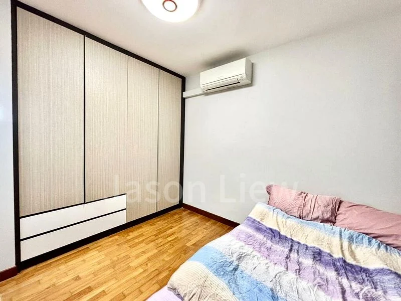 5 Room (5I) HDB for Rent in  678B Punggol Drive - Image 8