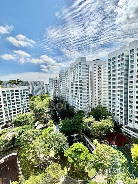 5 Room (5I) HDB for Rent in  678B Punggol Drive - Image 3