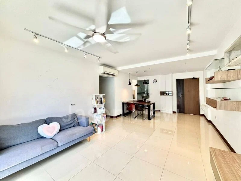 5 Room (5I) HDB for Rent in  678B Punggol Drive - Image 1