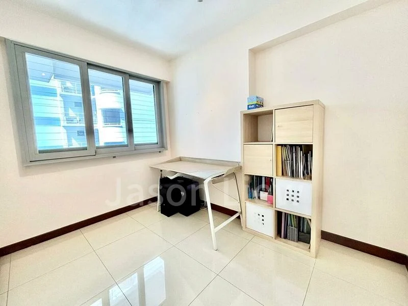 5 Room (5I) HDB for Rent in  678B Punggol Drive - Image 9