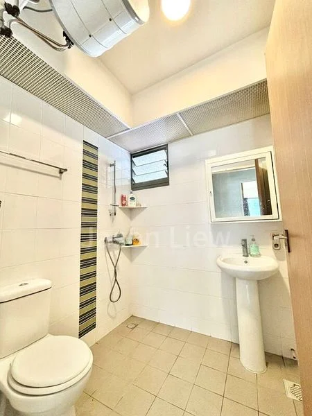 5 Room (5I) HDB for Rent in  678B Punggol Drive - Image 10