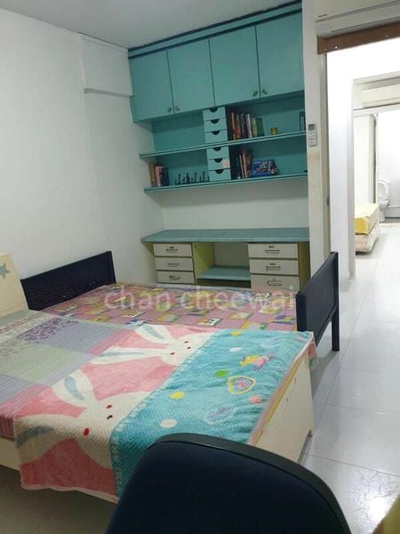 3 Room (3S) HDB for Rent in 403 Sin Ming Avenue - Image 1