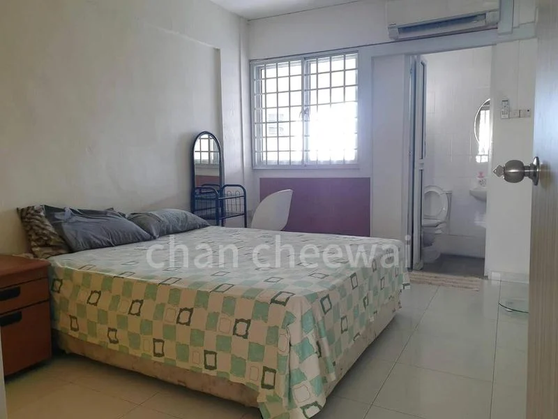 3 Room (3S) HDB for Rent in 403 Sin Ming Avenue - Image 3