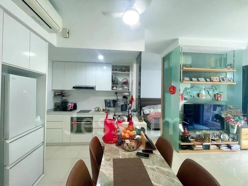 1 Bed Condo for Rent in  Seastrand - Image 2