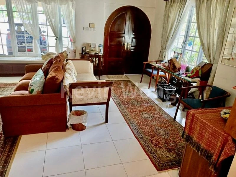 7 Bed Semi-Detached House (Landed) for Sale in Jalan Haji Salam - Image 12