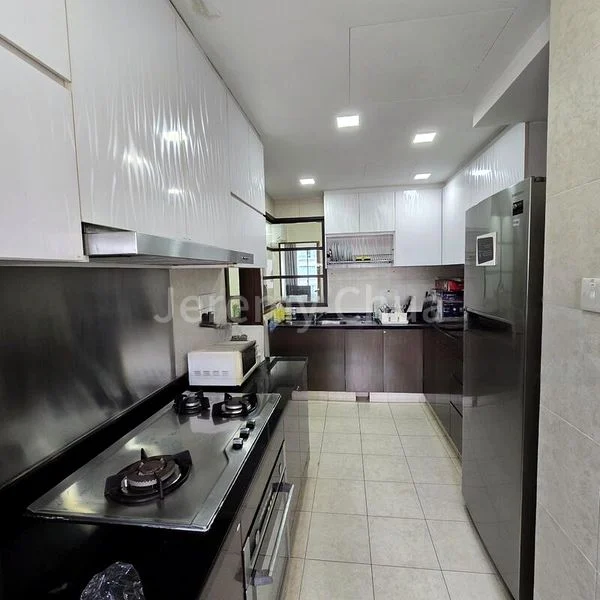 Common Room (Condo) for Rent in  Lakeholmz - Image 6