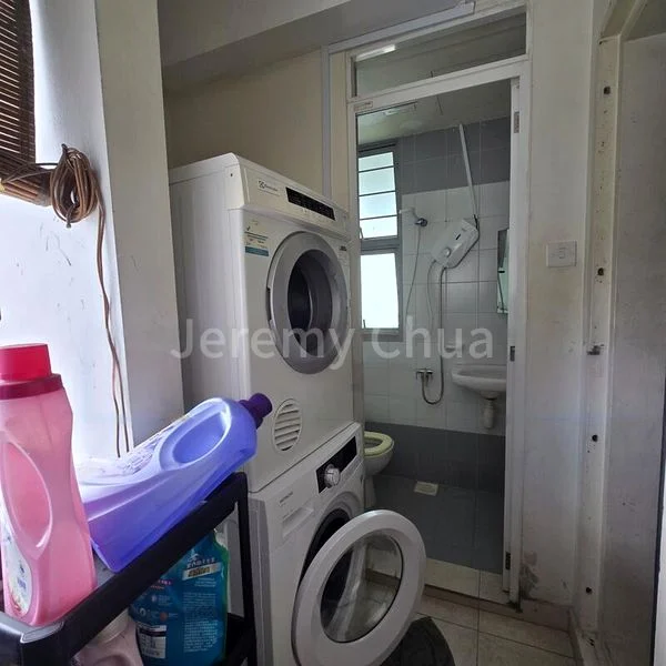 Common Room (Condo) for Rent in  Lakeholmz - Image 7