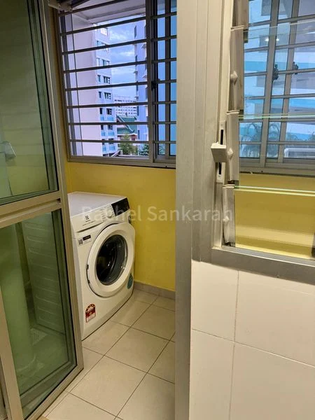 Common Room (HDB) for Rent in  455C Ang Mo Kio Street 44 - Image 1