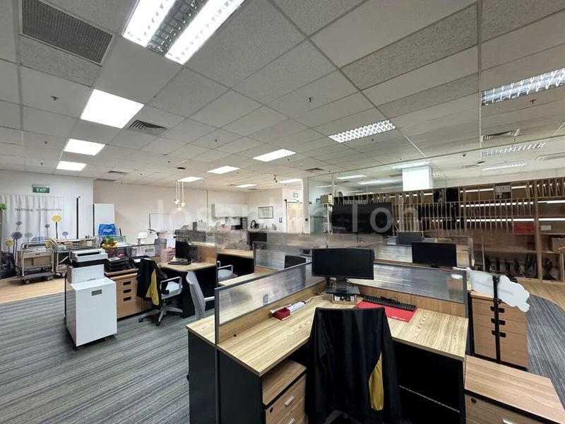 Light Industrial (B1) for Rent: KA Centre - Image 1