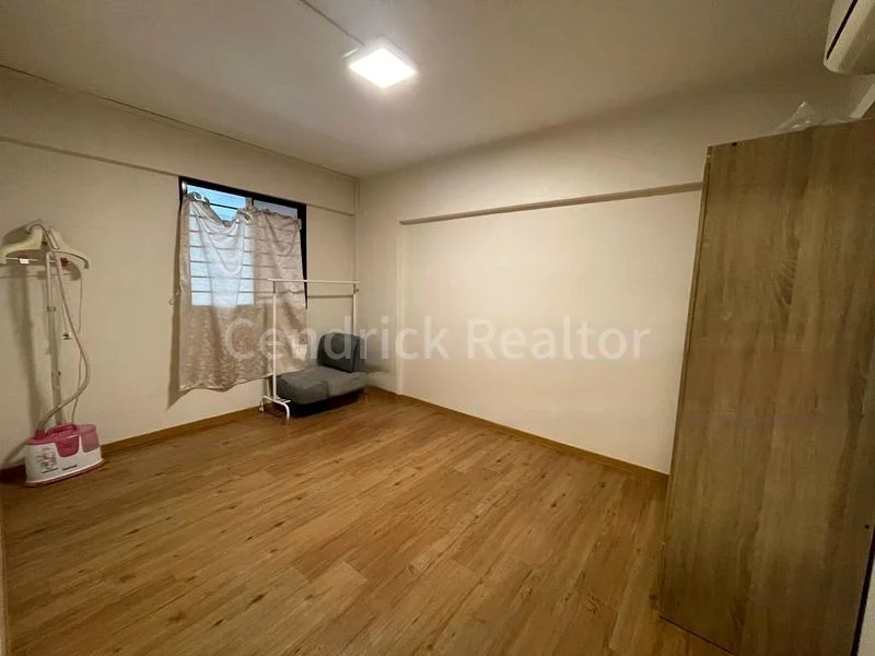 3 Room (3A) HDB for Rent in  140 Yishun Ring Road - Image 3
