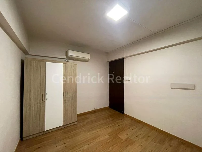 3 Room (3A) HDB for Rent in  140 Yishun Ring Road - Image 2