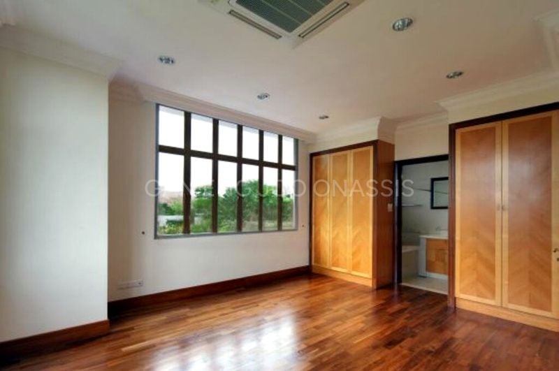 6 Bed Bungalow (Landed) for Rent in  Villas Holland - Image 9