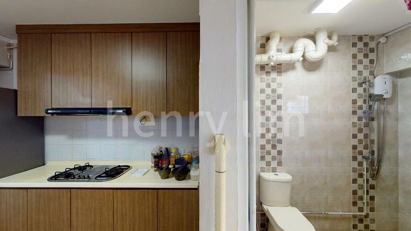 4 Room (4A) HDB for Sale in  891 Tampines Avenue 8 - Image 5