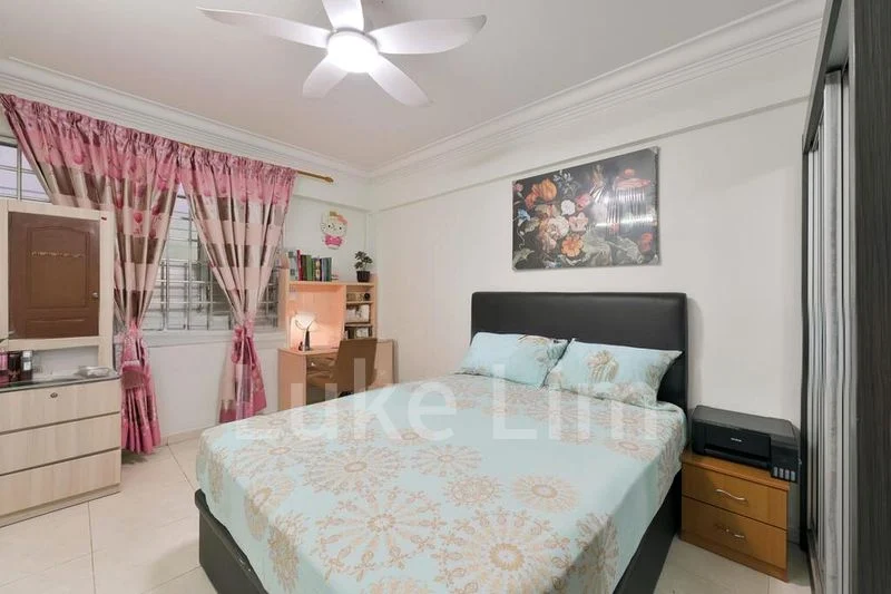 4 Room (4NG) HDB for Sale in  349 Clementi Avenue 2 - Image 5