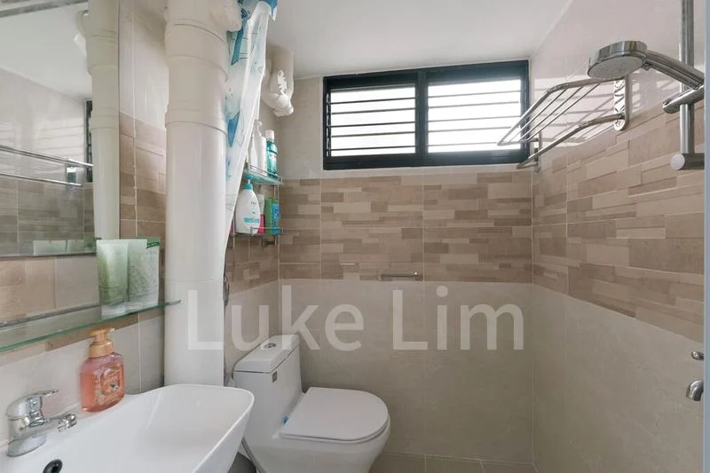 4 Room (4NG) HDB for Sale in  349 Clementi Avenue 2 - Image 7