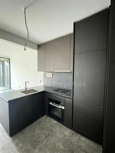 2 Bed Condo for Rent in  Hyll on Holland - Image 2