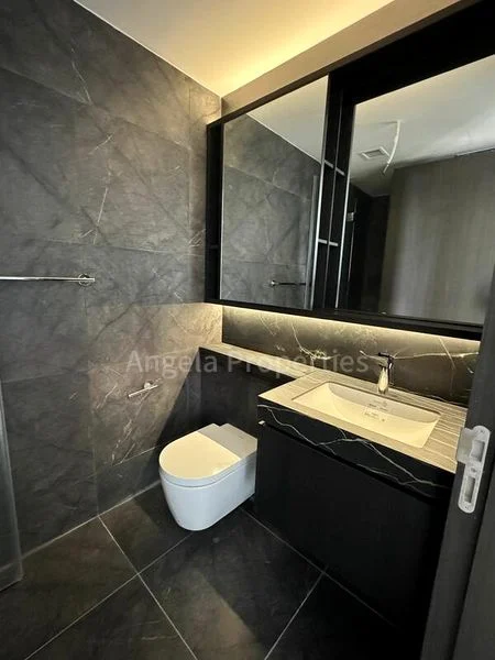 2 Bed Condo for Rent in  Hyll on Holland - Image 3