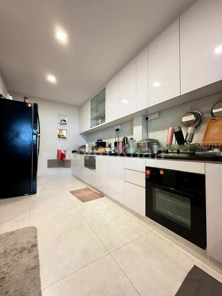 4 Bed Corner Terrace (Landed) for Rent in  Opera Estate - Image 3