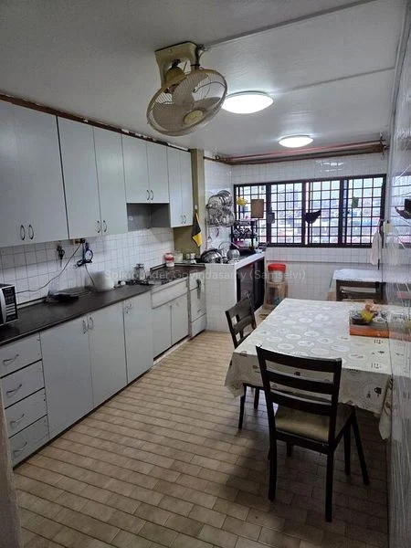 3 Room (3NG) HDB for Sale in  223 Serangoon Avenue 4 - Image 8