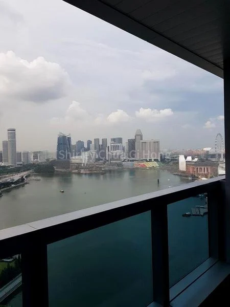 2 Bed Condo for Rent in  Marina Bay Residences - Image 8