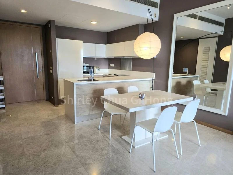 2 Bed Condo for Rent in  Marina Bay Residences - Image 9