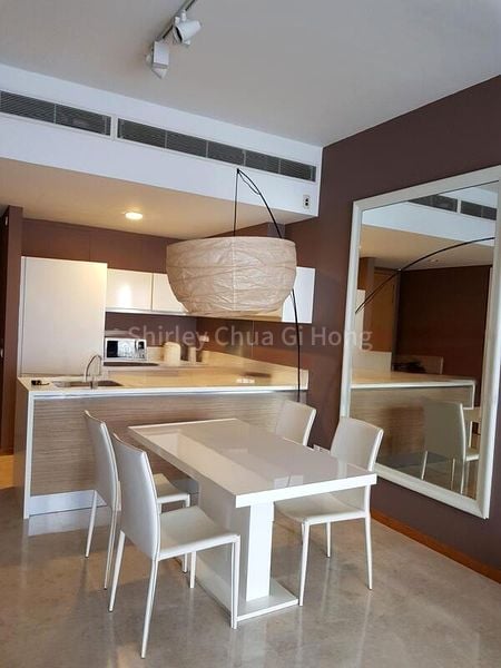 2 Bed Condo for Rent in  Marina Bay Residences - Image 2