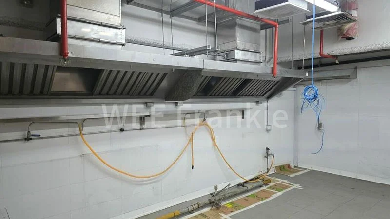 Food & Beverage for Rent: Superb location near MRT with office crowds - Image 6