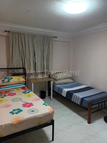 Common Room (HDB) for Rent in  129 Bukit Merah View - Image 1