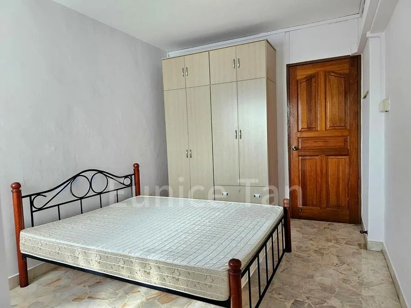 3 Room (3NG) HDB for Rent in  371 Clementi Avenue 4 - Image 4