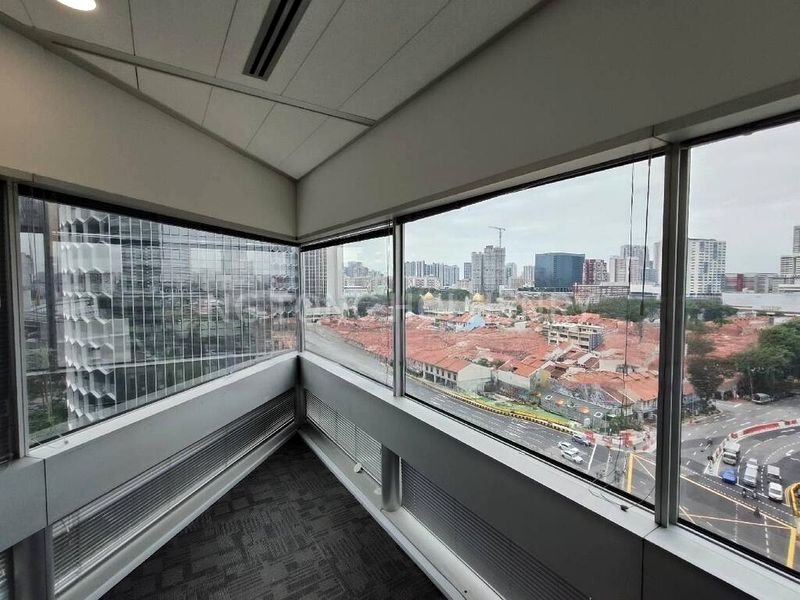 Office for Rent: Gateway East - Image 8