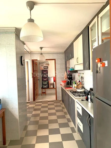 5 Room (5A) HDB for Rent in  115 Bukit Purmei Road - Image 11