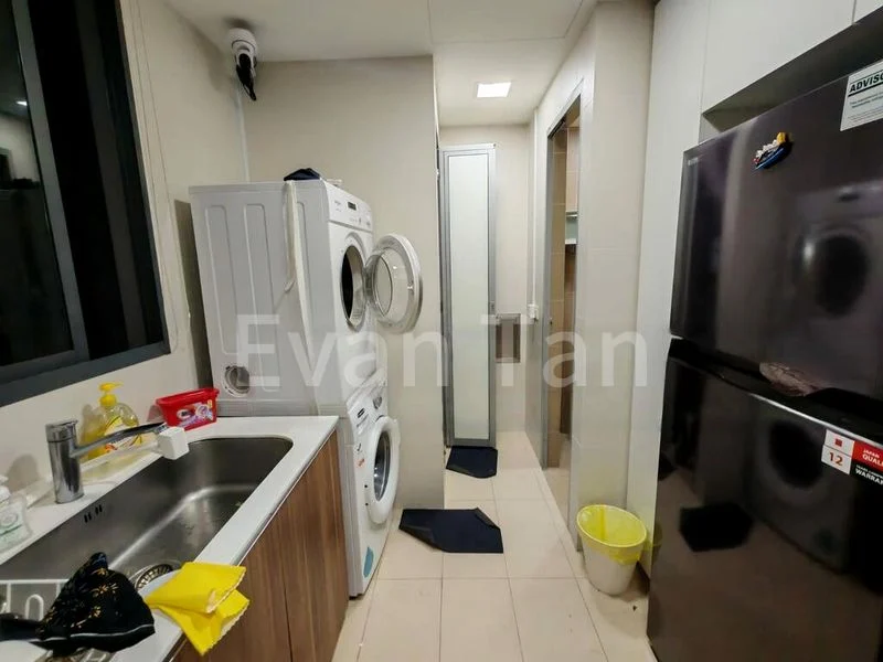 Room (Condo) for Rent in The Luxurie - Image 4