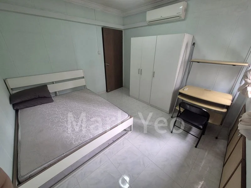 Common Room (HDB) for Rent in  616 Woodlands Avenue 4 - Image 1