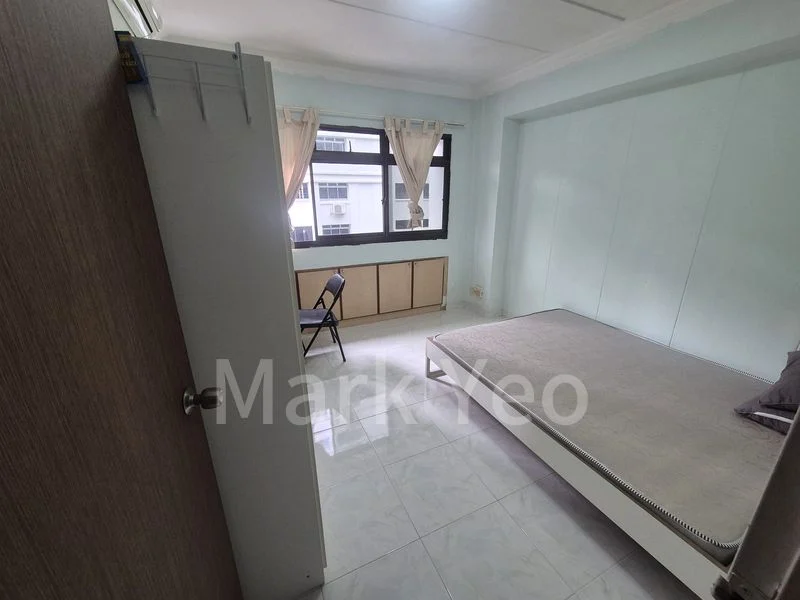 Common Room (HDB) for Rent in  616 Woodlands Avenue 4 - Image 3