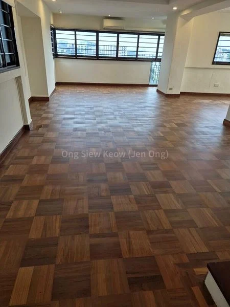 4 Bed Condo for Rent in  Holland Tower - Image 1