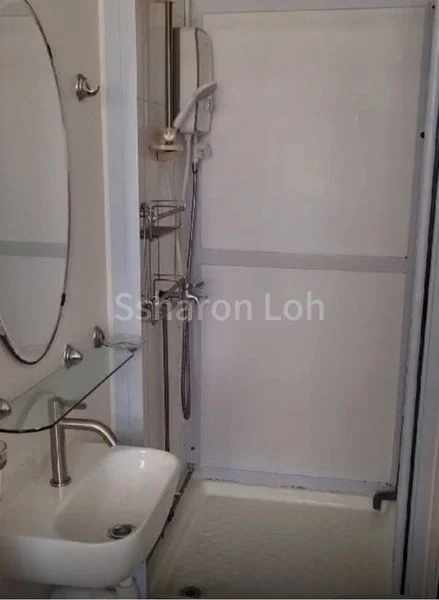 Master Room (Condo) for Rent in  People's Park Complex - Image 7