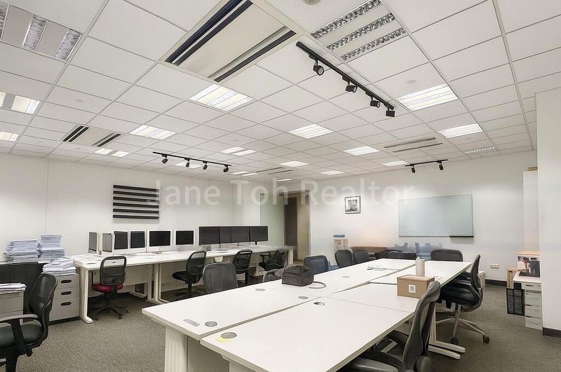 Office for Rent: Tan Chong Tower - Image 5
