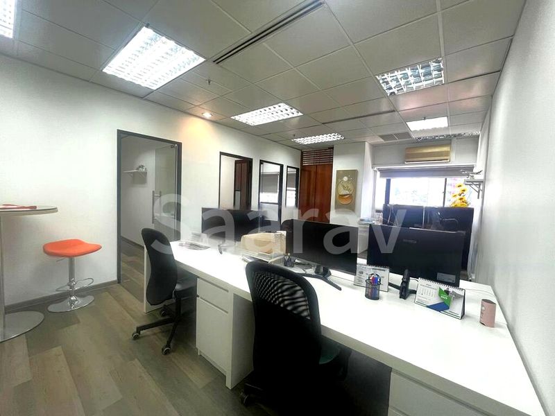 Office for Rent: Fortune Centre - Image 8